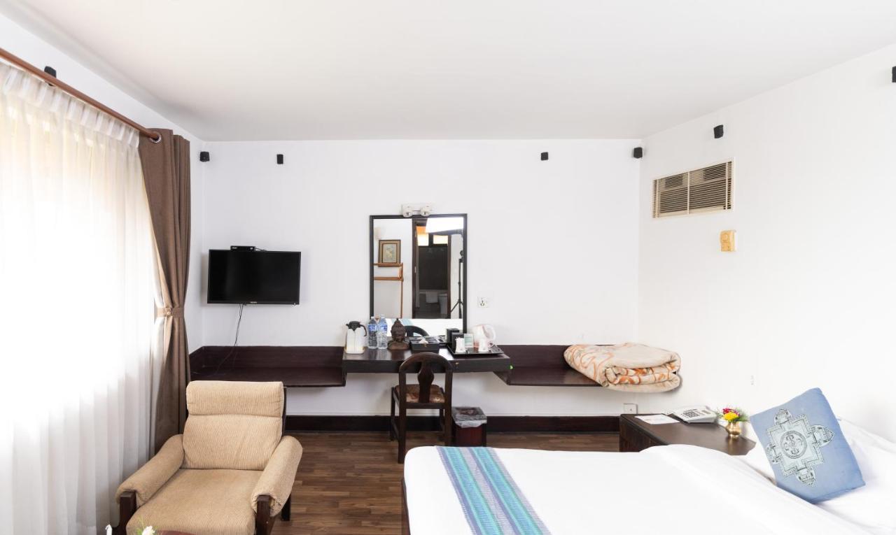 Dhulikhel Mountain Resort Exterior photo