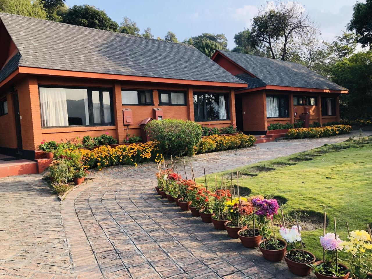 Dhulikhel Mountain Resort Exterior photo